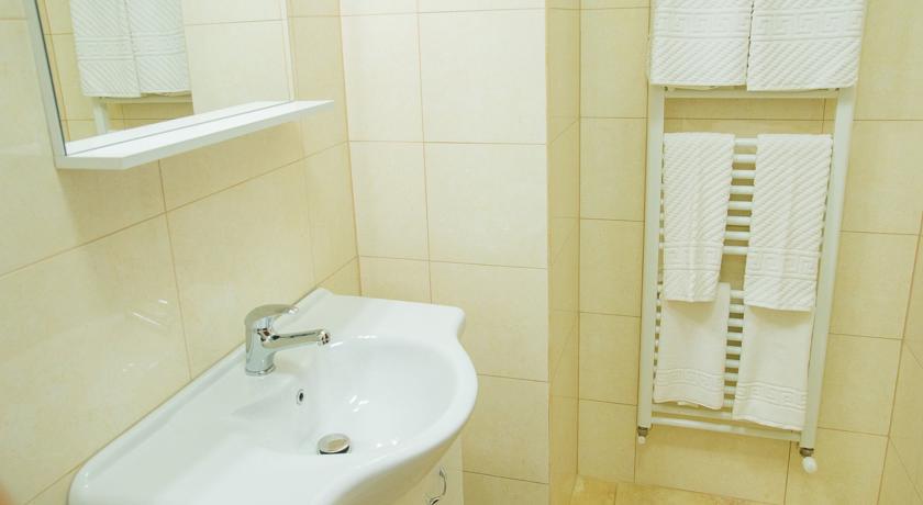 Cathedral Apartments Сибиу Номер фото