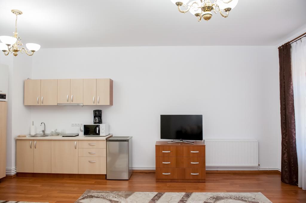 Cathedral Apartments Сибиу Номер фото