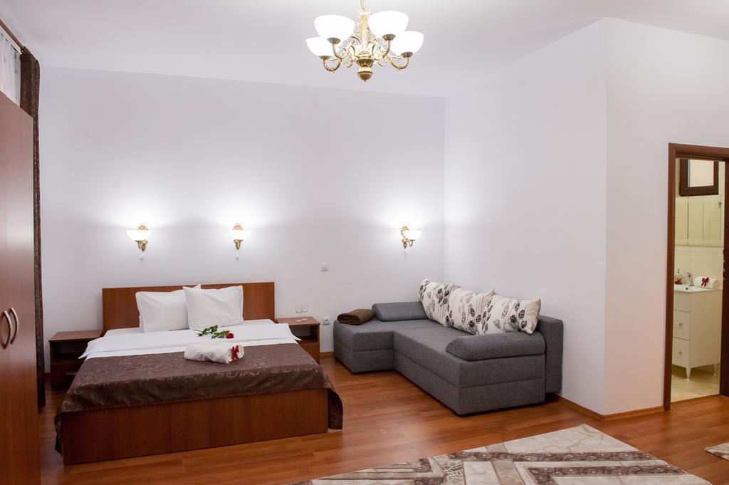 Cathedral Apartments Сибиу Номер фото
